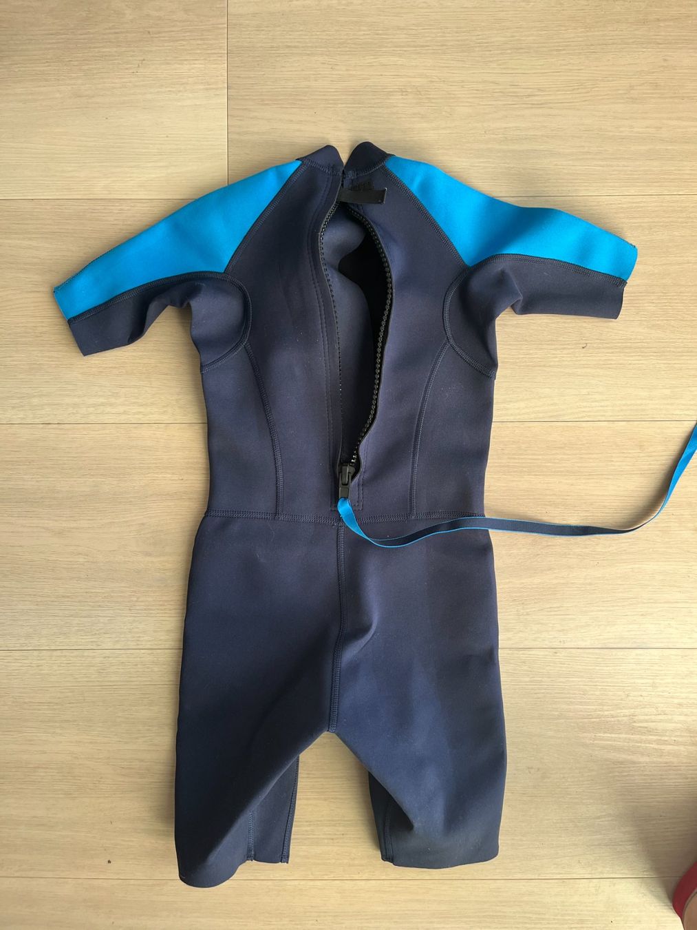 Decathlon Tauchanzüge: Olaian - Kurzer Neoprenanzug – Neu (gemäss Beschreibung) aus Meilen von Collinsdegock 4