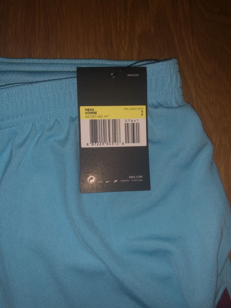 Nike Hosen: Fc Barcelona Shorts 2017/2018 Nike Grösse S – Neu und originalverpackt aus Winterthur von GinaMila 4