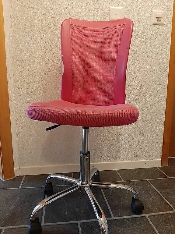 Sedie: Bürostuhl pink – Usato da Hasle LU venduto da LovelyKangaroos 1