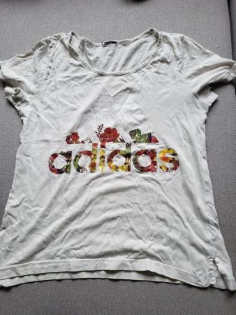 Adidas T-shirt