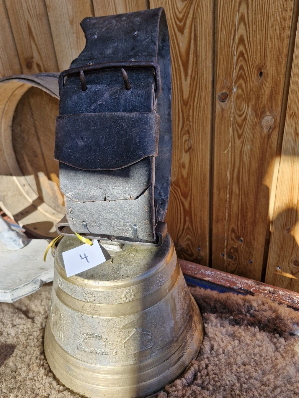 Campanacci mucche: Glocke Treichel 1946 – Usato da Guarda venduto da rue_bpd7 2
