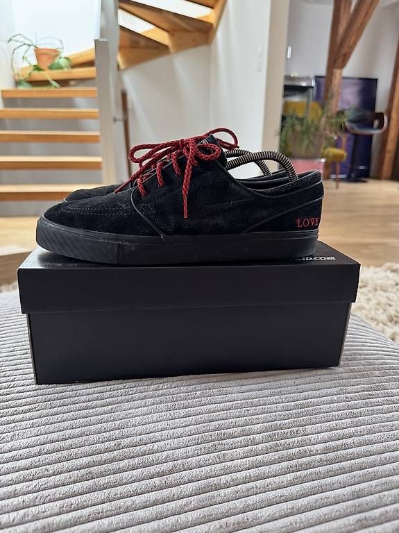 Scarpe da uomo: Nike SB Stefan Janoski NIKEiD Us10 – Usato da Zürich venduto da oli_lk9l