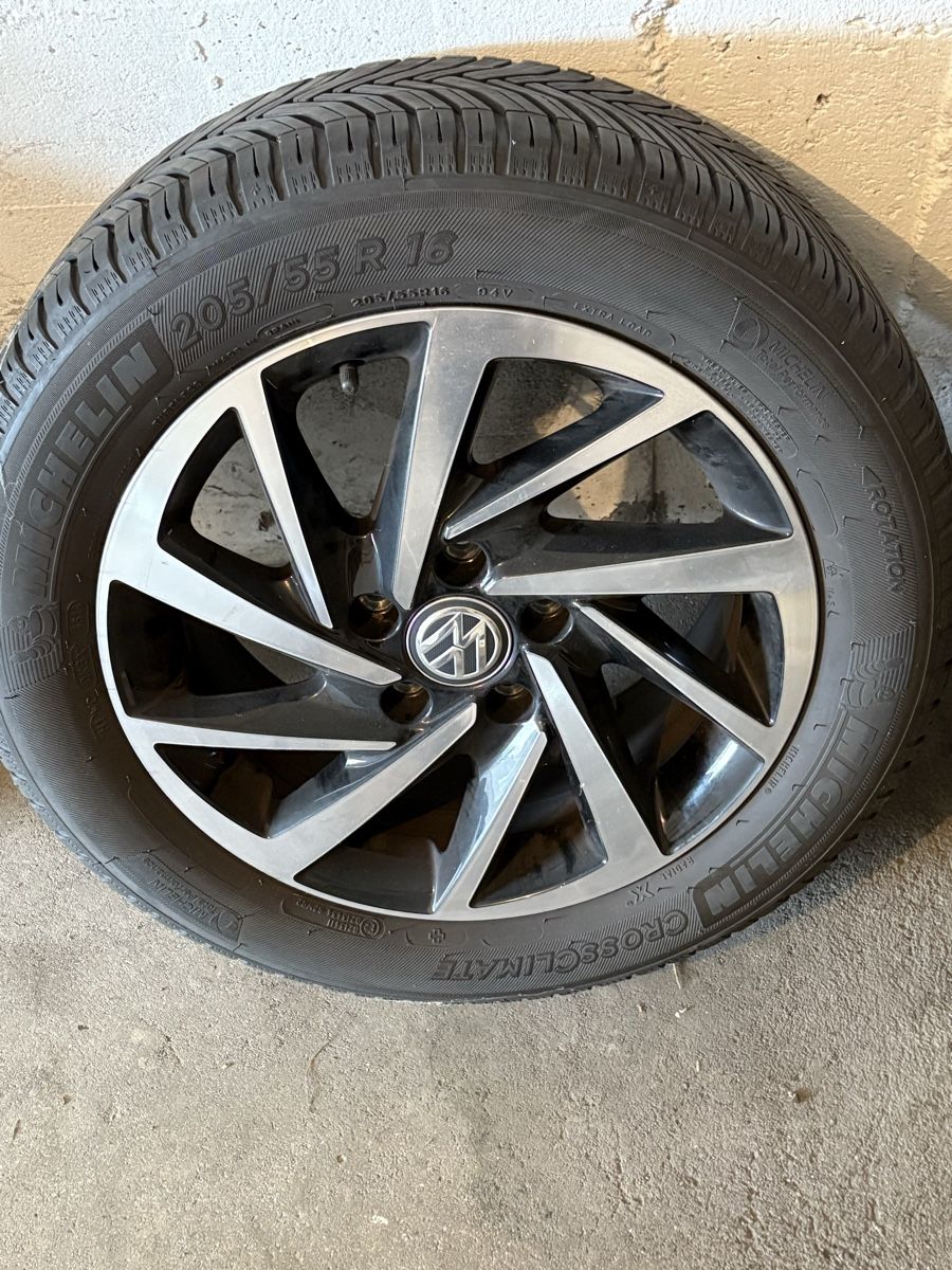 Pneumatici & Ruote complete: Original Reifen VW – Usato da Sargans venduto da AmineA 2