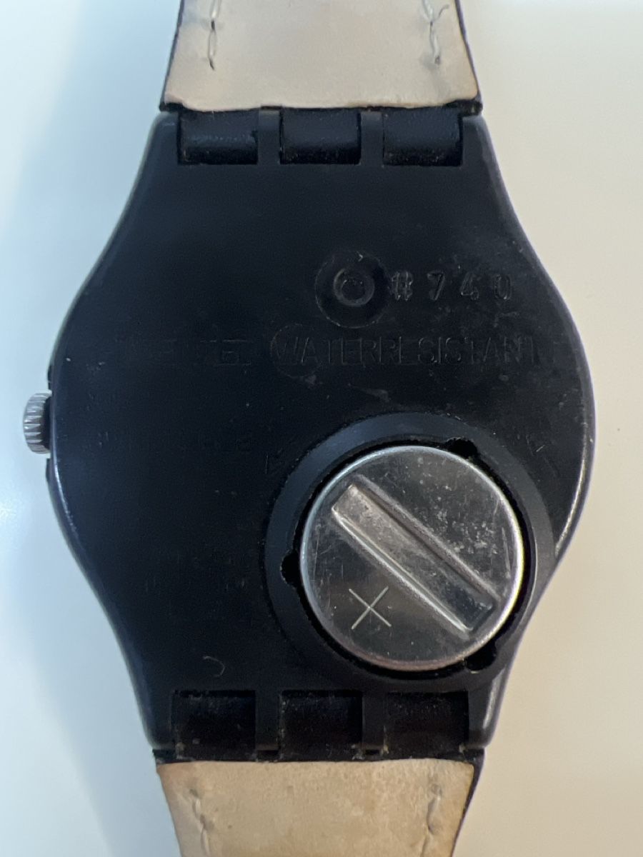 Swatch Orologi: Schwarze Swatch Uhr, EOC, 2003, inkl. Originalverpackung – Usato da Wollerau venduto da Plakatfreund 2