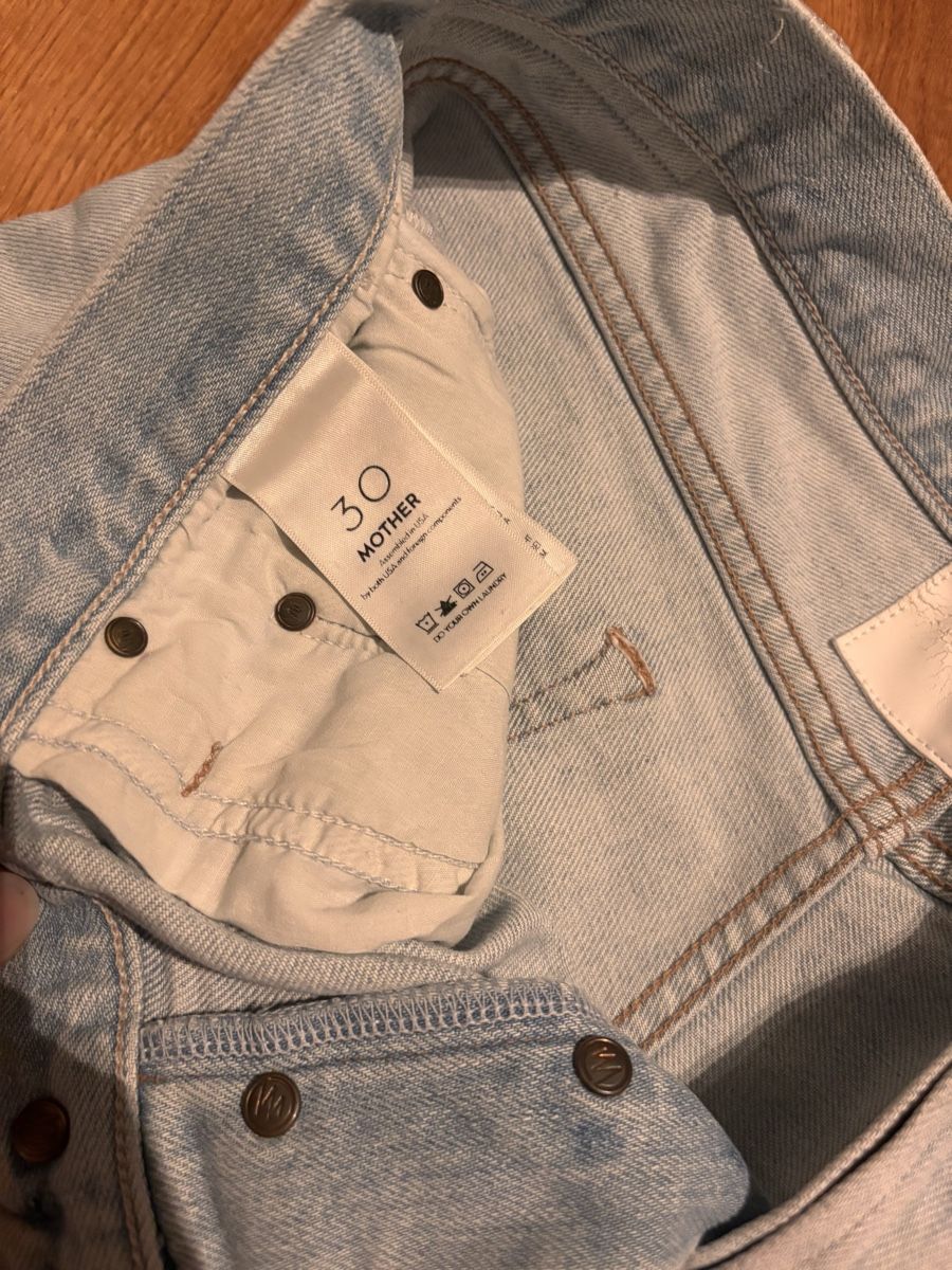 Jeans: Mother Jeans Shorts Gr. 30 – Usato da Glarus venduto da NaSaGaTh 3