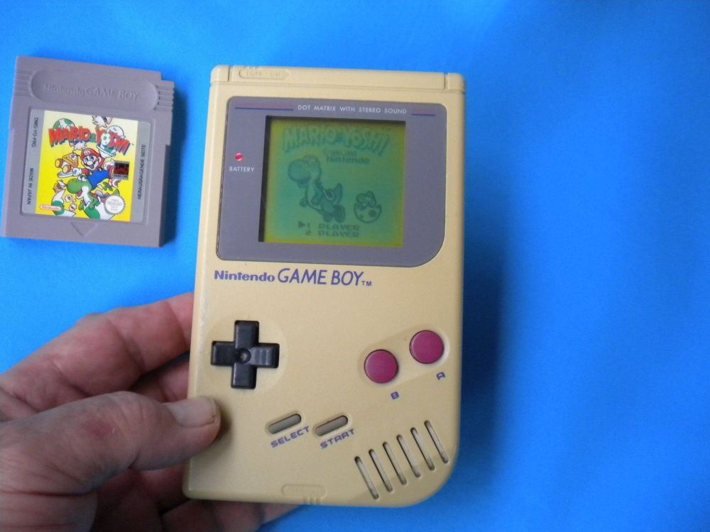 Gameboy Classic mit Mario und Yoshie als Geschenk (D'occasion) à ...