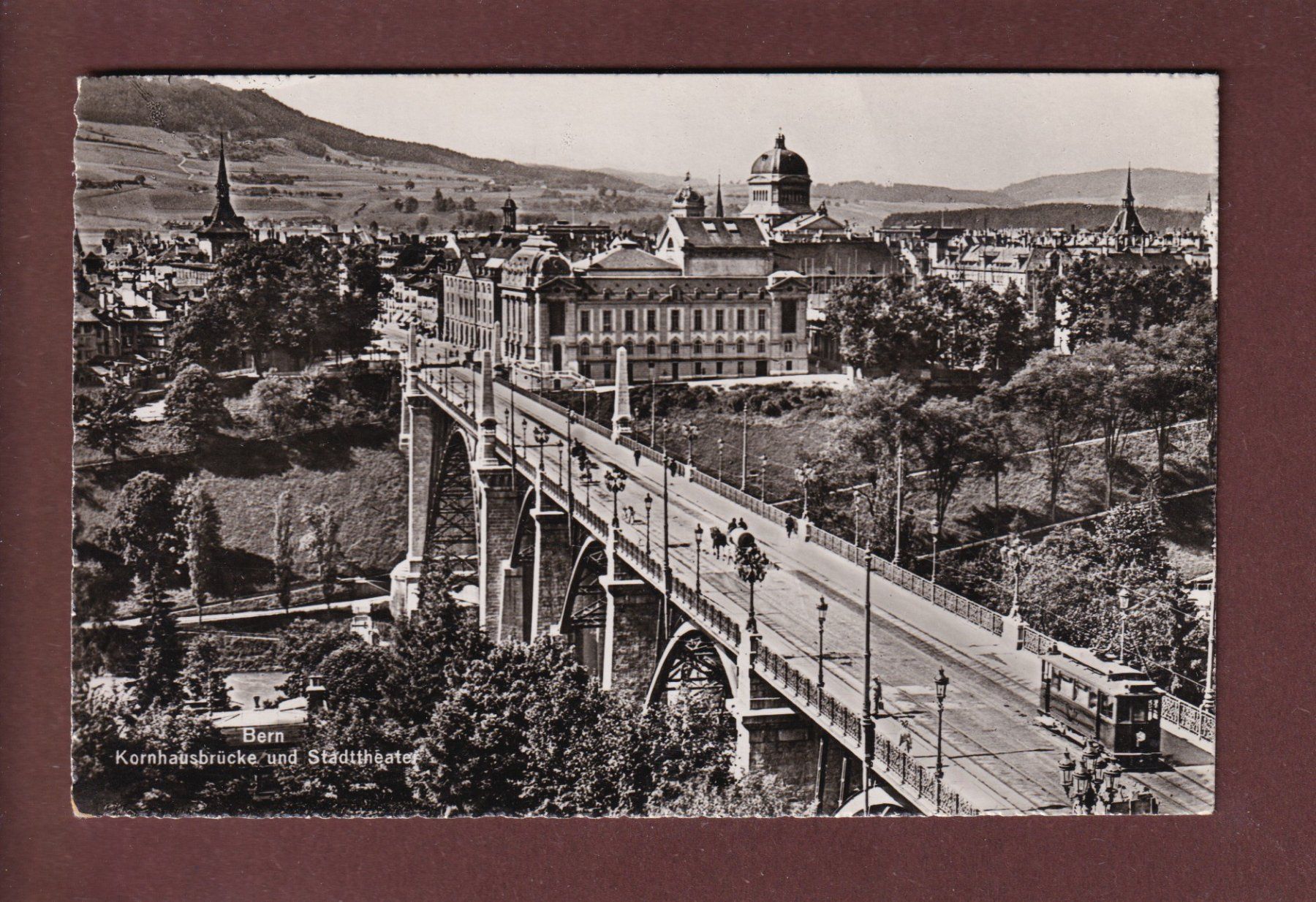 Cartoline postali: BERN - Kornhausbrücke - Tram - Feldpost – Usato da Pully venduto da nicecards