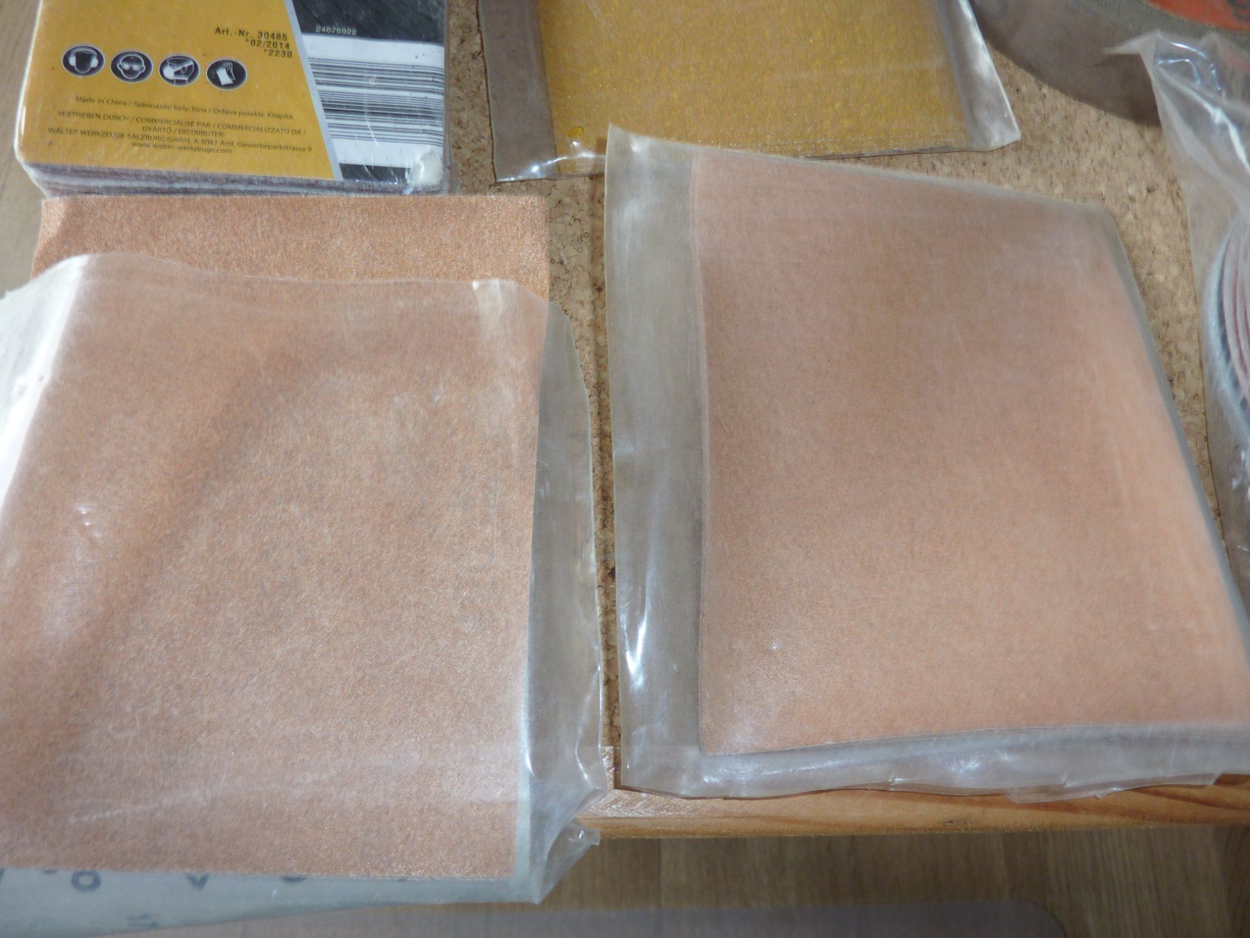 Tutti gli attrezzi: Schleifpapier etc. über 7 Kg. – Usato da Chur venduto da algin 6
