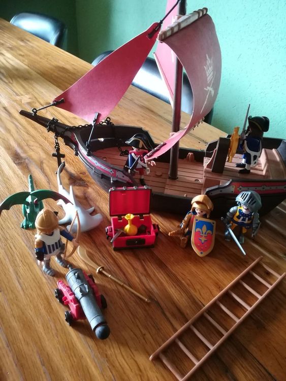 Playmobil Schiff Soldaten (Gebraucht) in Gerlafingen für CHF 14 – mit 