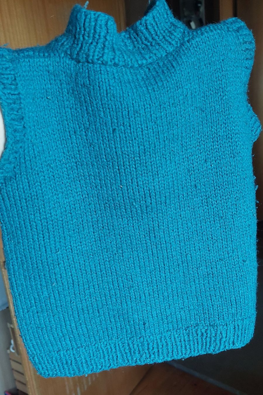 Altro abbigliamento: Strickweste Merinowolle 80/86 – Usato da Schmidrüti venduto da Novemberchind 2
