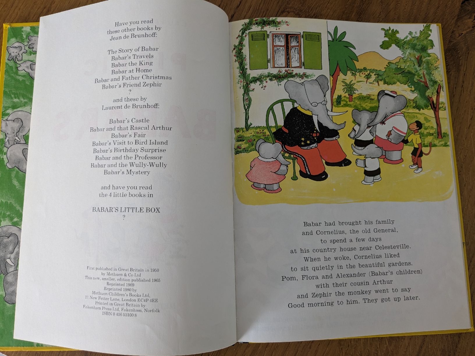 Libri: Babar - Picnic at Babar - Laurent de Brunhoff – Usato da Wohlen AG venduto da merkur0300 1