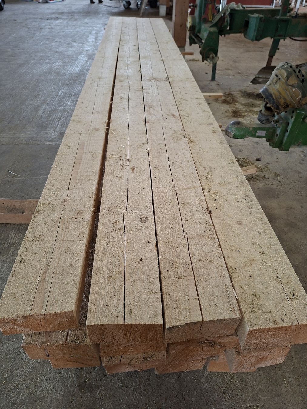 Articoli in legno: Holzbalken 100×200mm – Nuovo (secondo la descrizione) da Büren SO venduto da baschi87