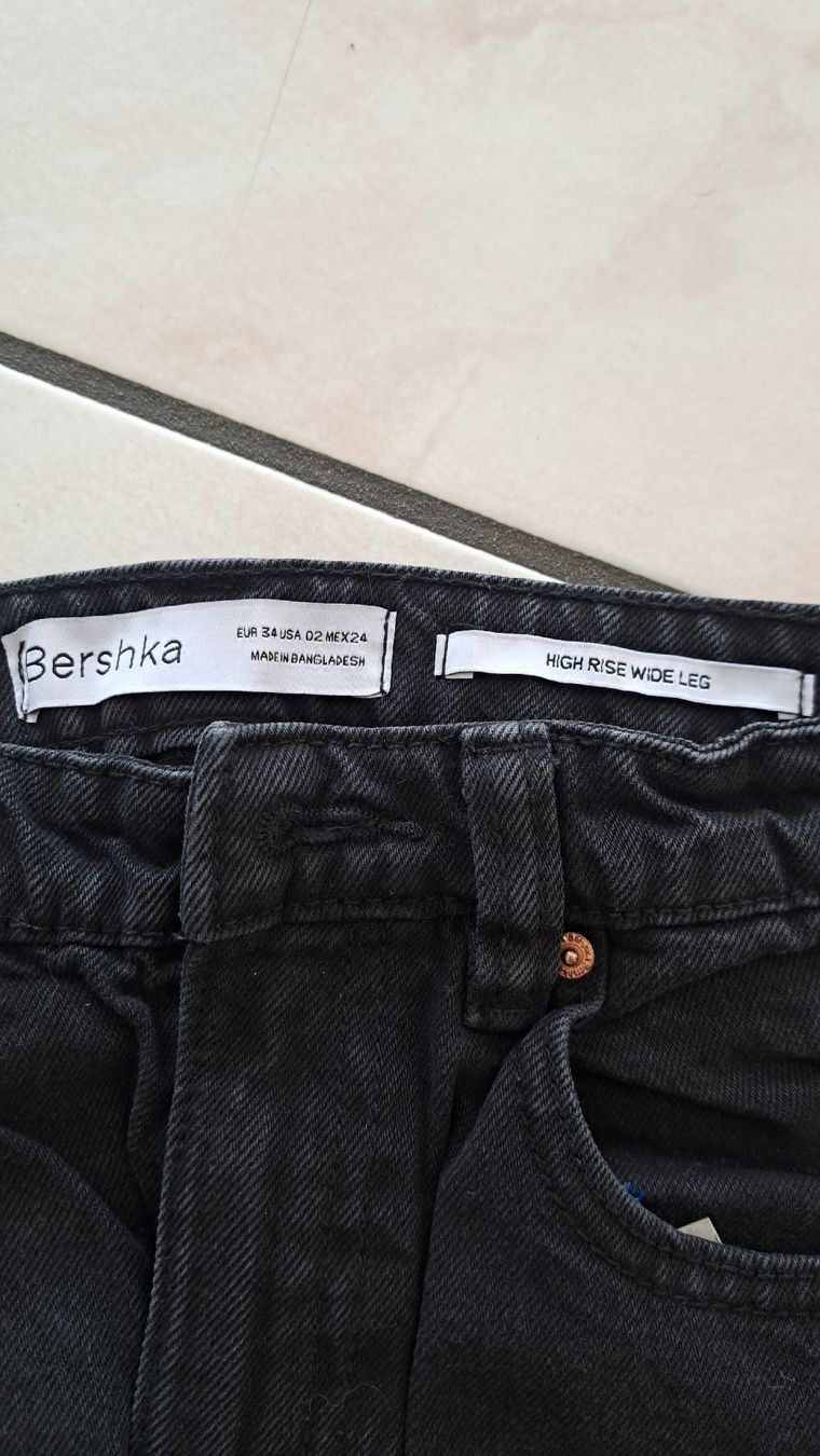 Jeans: jeans 32 Bershka – Nuovo e nell'imballaggio originale da RIAZ venduto da Betty012 2