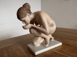 Original Rosenthal Porzellanfigur „Die Trinkende“ Ernst Wenk