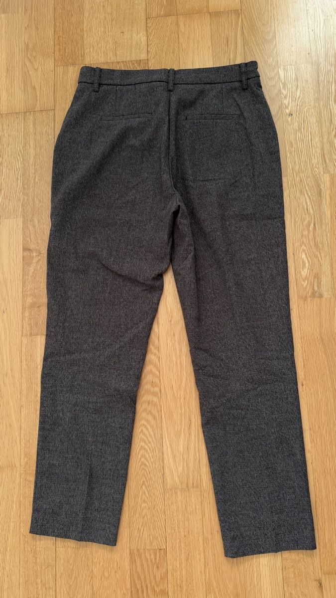 Mango Pantaloni: Mango cropped chocolate tailored trousers, size 38 – Nuovo (secondo la descrizione) da Zürich venduto da ana_782l 2