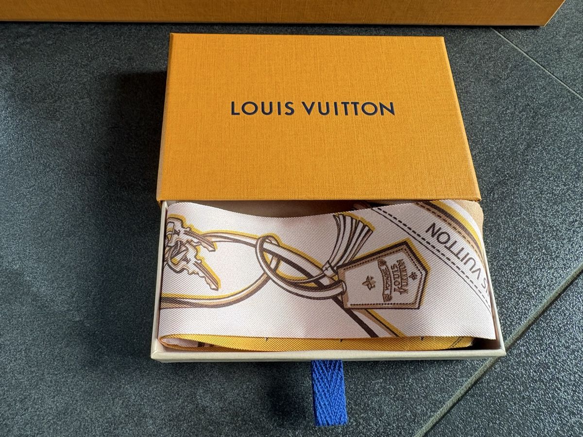 Louis Vuitton Foulard & Sciarpe: Louis Vuitton Bandeau – Nuovo (secondo la descrizione) da Fehren venduto da Frischki 7