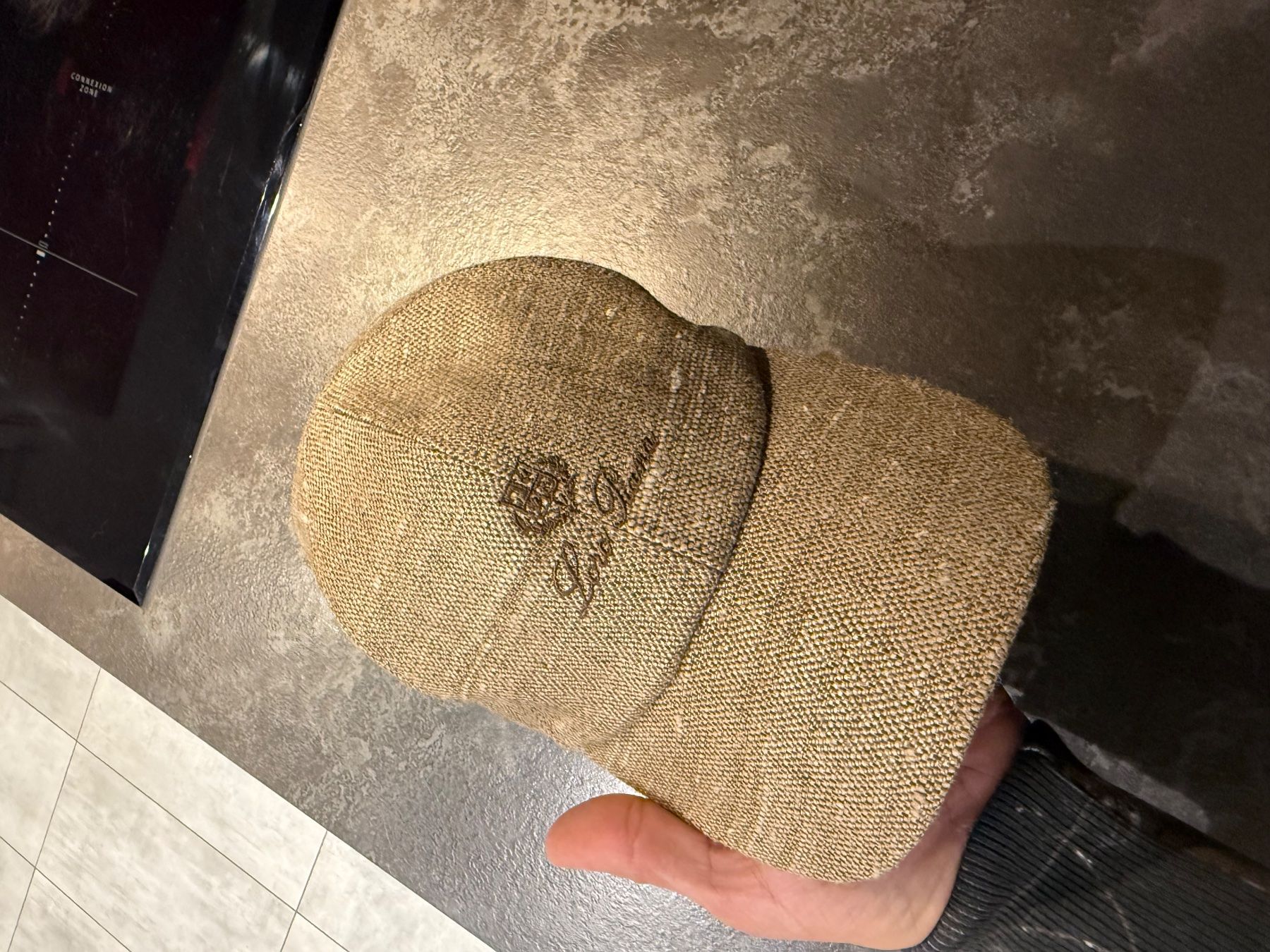 Loro Piana Hüte, Mützen & Caps: Loro Piana linen baseball cap – Gebraucht aus Giubiasco von Darkemperor 2