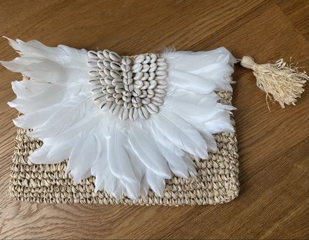 Bast Clutch mit Federn & Muscheln neu