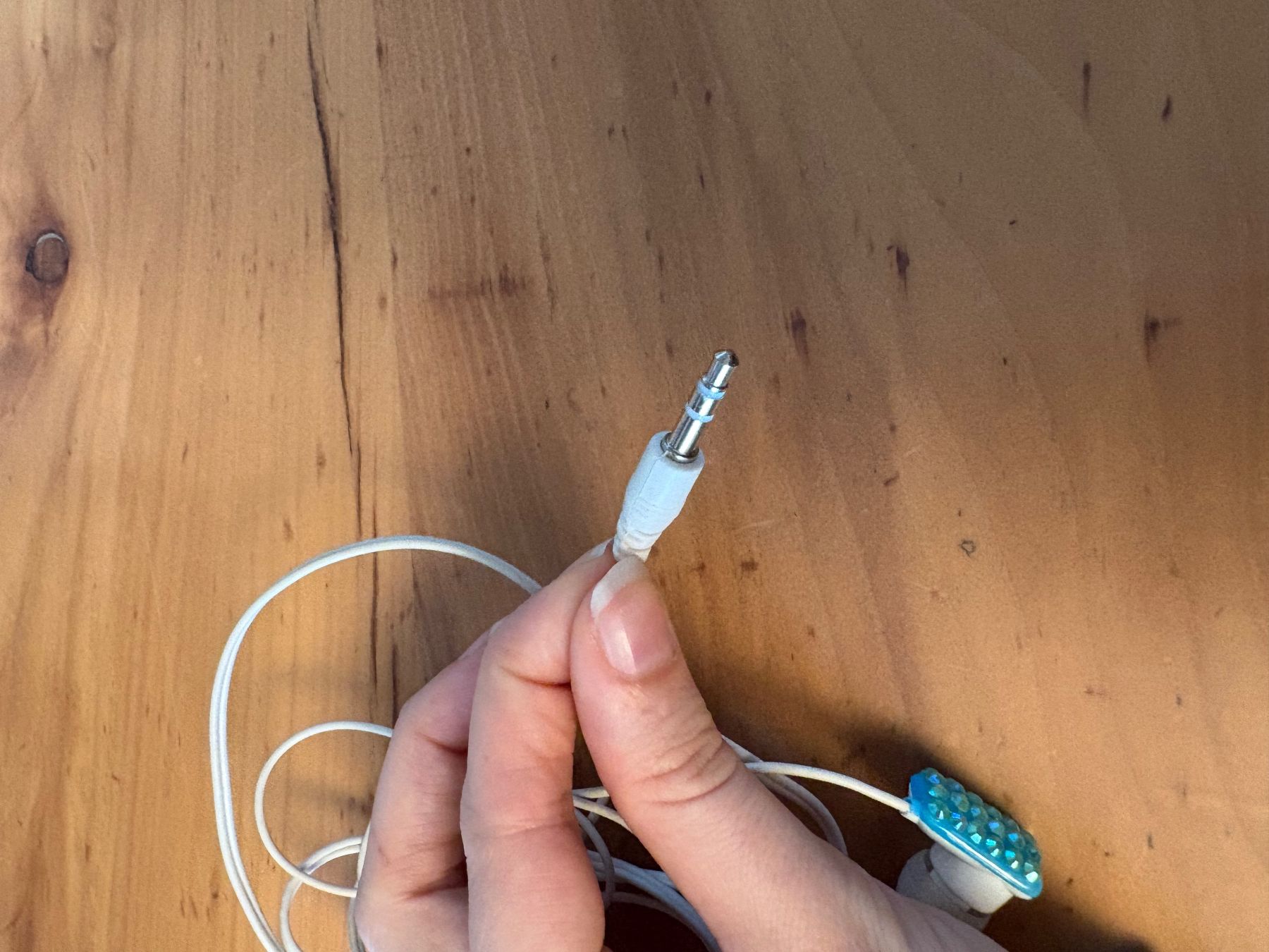 Cuffie: Écouteurs jack 3.5mm turquoise design bon état – Usato da Lausanne venduto da reb_vpy7 3