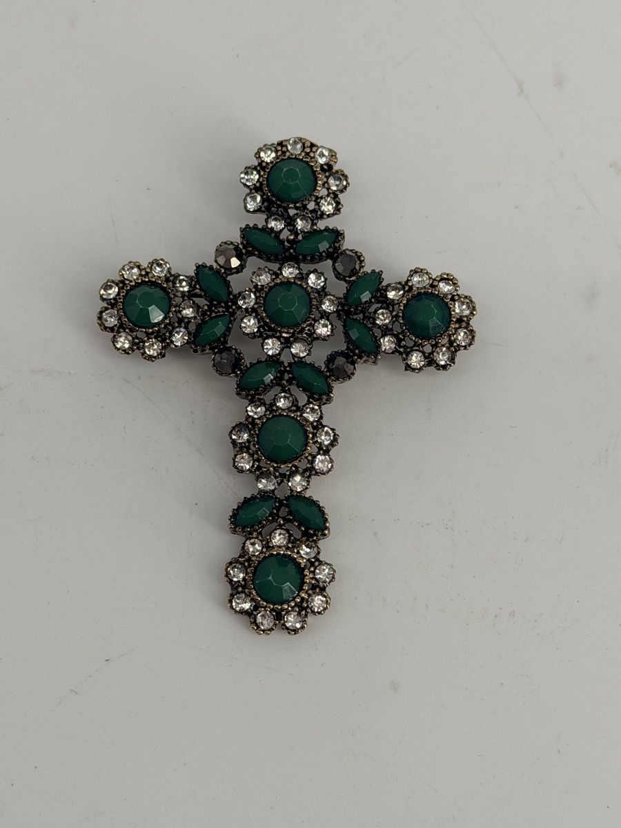 Spille & Fermagli: Broche croix vintage strass verts style baroque – Usato da Vessy venduto da _Callidus_
