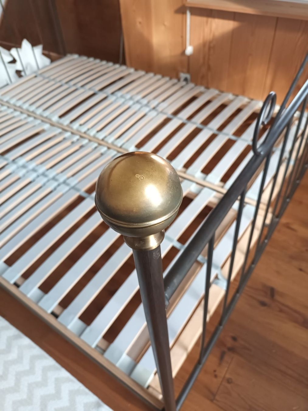 Letti: Westernbettgestell aus Metal. – Usato da Studen BE venduto da mar_6qqp 7