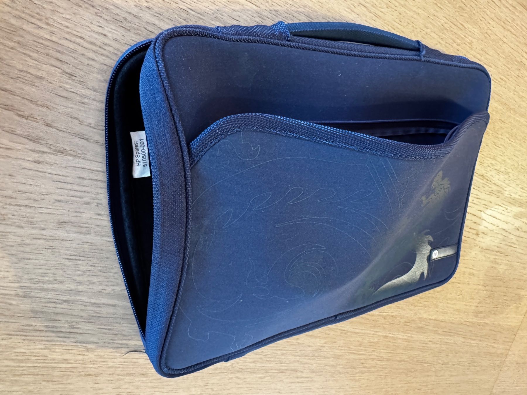 Borse: Housse ordinateur portable HP édition spéciale dragon – Nuovo (secondo la descrizione) da Genève venduto da swissjojo 1
