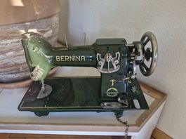 Nähmaschine Bernina grün vintage