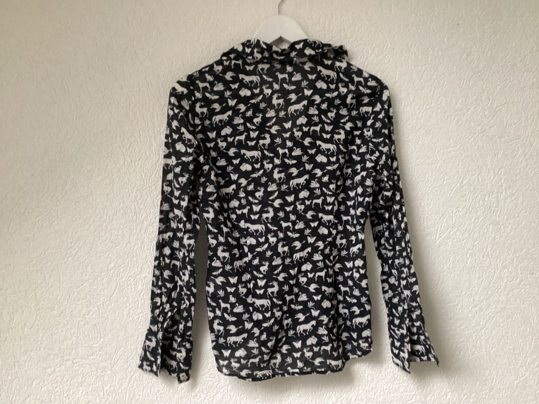 Camicette: BS Schicke Bluse mit Tiermuster, Gr. 36, dunkelblau – Usato da Homberg b. Thun venduto da Homata 2