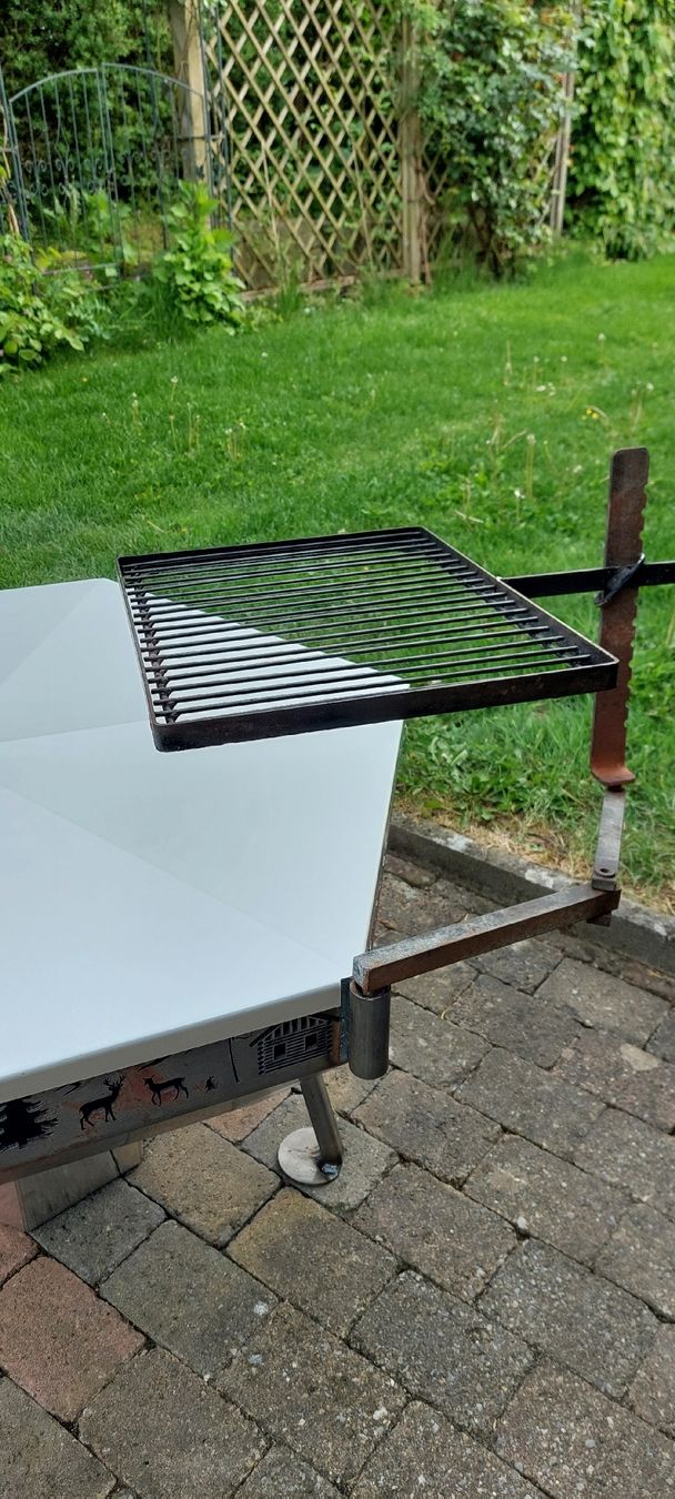 Grils: Grillrost mit Drehhalterung – D'occasion à Sursee par Martosch 2