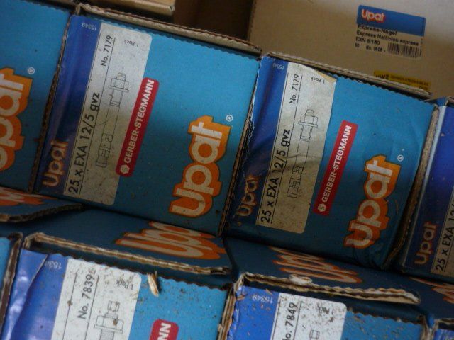 Ancore: Konvolut Upat Ankerschrauben  / Dübel – Nuovo (secondo la descrizione) da Belp venduto da Polexli 5