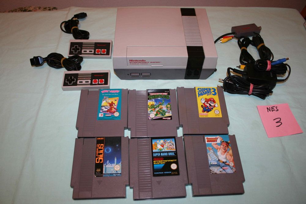 Nintendo (NES) Konsole - Zubehör, 6 original Spiele. (Gebraucht) in ...