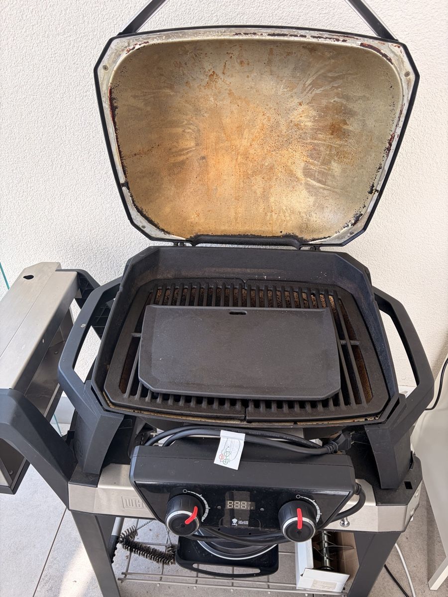 Weber Griglie: Weber Pulse 2000 inkl. Rollwagen und Plancha Platte – Usato da Mellingen venduto da Ifstarr 2