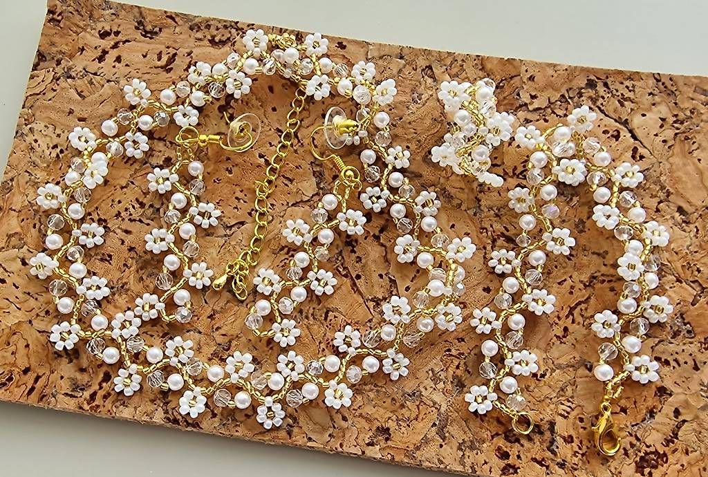 Altri gioielli: Schmuckset Handgefertigt – Usato da Binningen venduto da lunge20