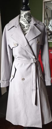 Elegante Damen Trenchcoat, Frühlingsmantel, Grösse M/S