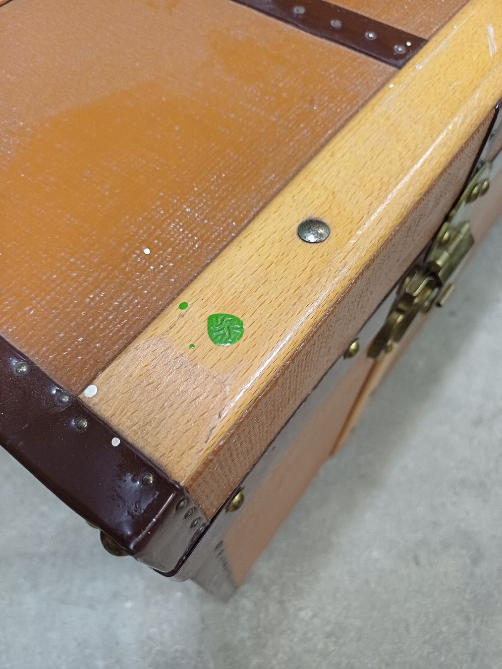Cassapanche: Antiker Truhe Holzkiste – Usato da Wangenried venduto da Recycler94 4