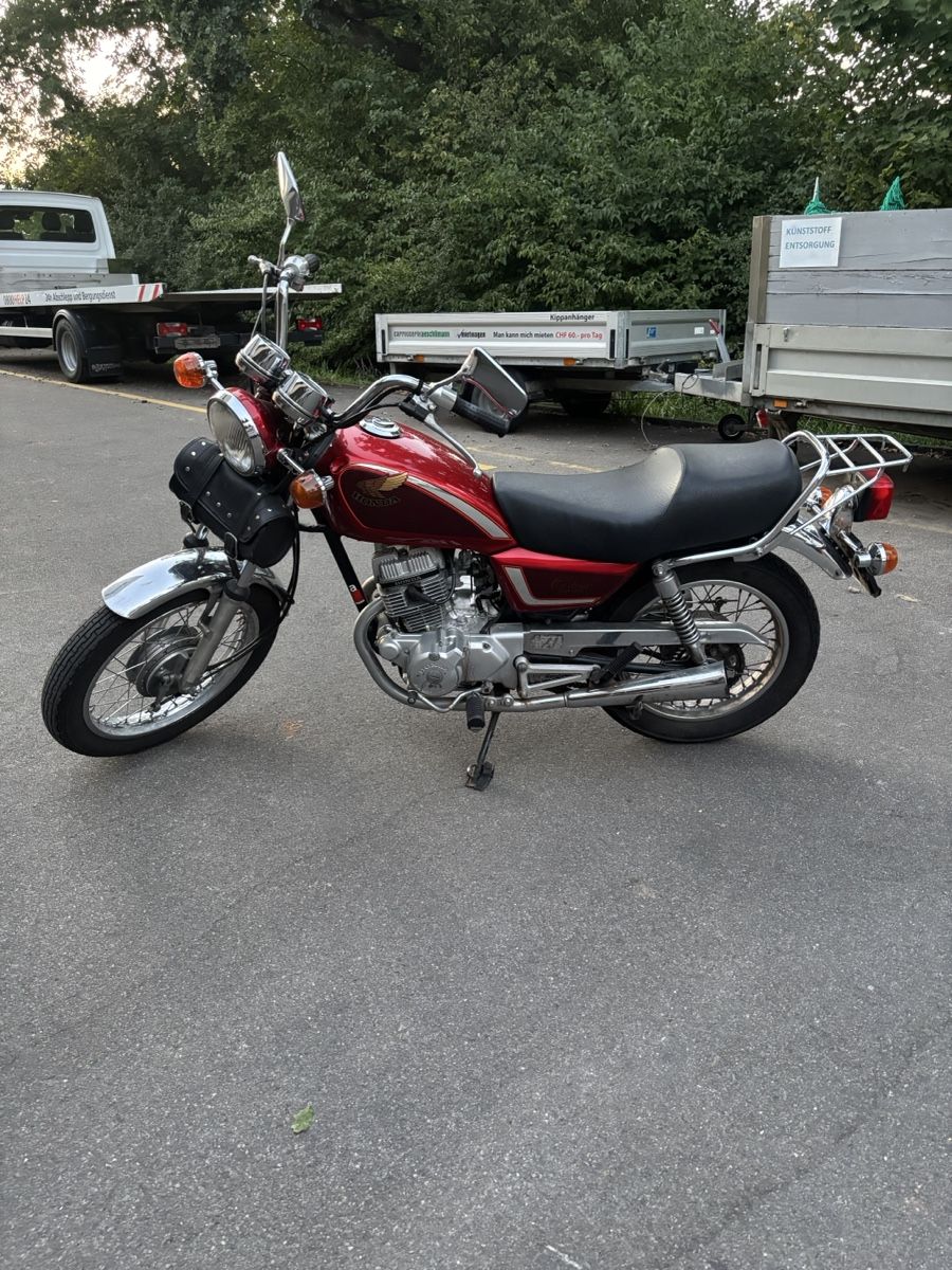 Honda Cruisers: Honda CM 125 C – D'occasion à Dällikon par Global_Antik