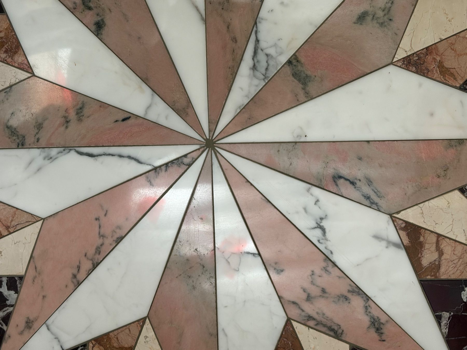 Tutte le decorazioni: Rosace étoile en marbre unique, décoration faite main – Nuovo (secondo la descrizione) da Corseaux venduto da lou_tr8l 2
