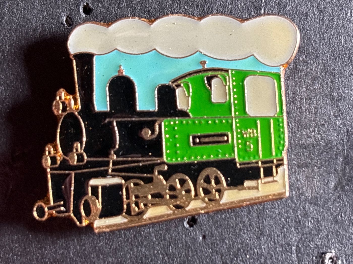 Placchette & Badge: Pin Lokomotive pm – Usato da Lützelflüh-Goldbach venduto da NicoleL.
