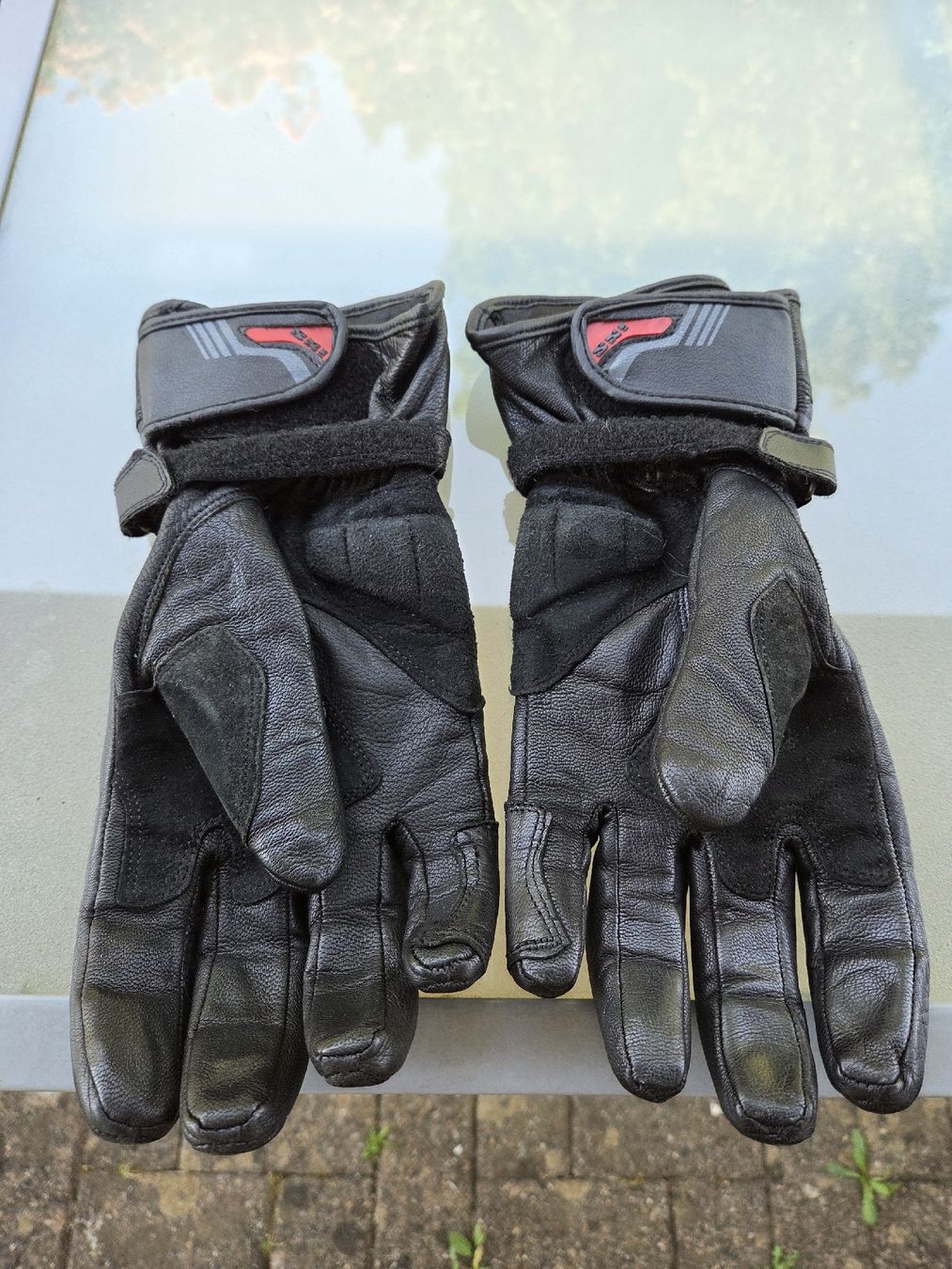 IXS Sonstige Accessoires für Herren: IXS Motorrad Handschuhe XL – Gebraucht aus Ballwil von Mygind 1