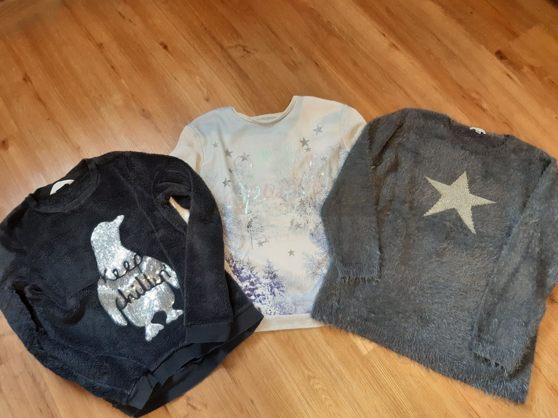Pulls et sweat-shirts: Winterpullover-Set – D'occasion à Waldkirch par Parry01