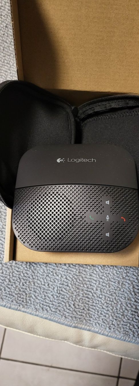 Logitech Casse acustiche: Logitech Mobile Speakerphone P710e, neuwertig – Usato da Konolfingen venduto da noie 3