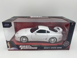 TOYOTA SUPRA WEISS  FAST FURIOUS 1:24