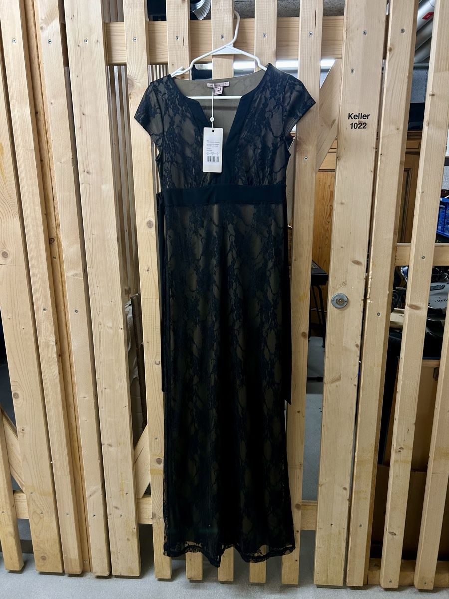 Vestiti: Black lace dress – Nuovo e nell'imballaggio originale da Belp venduto da jan_6yvx