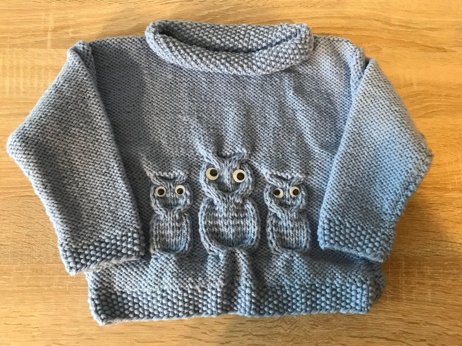 Maglioni & Felpe: Kinder Pullover aus Merinowolle Handgestrickt – Nuovo e nell'imballaggio originale da Pfäffikon SZ venduto da Desideria0