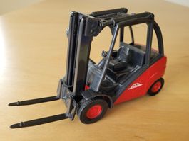 Bruder Linde Gabelstapler Stapler Spielzeugauto rot
