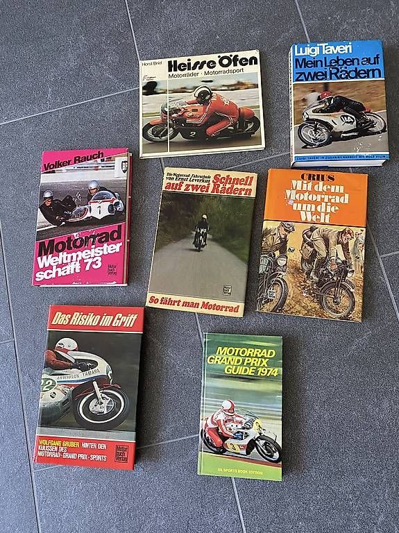 Libri: Motorrad Bücher – Usato da Gempenach venduto da Mittelpudel