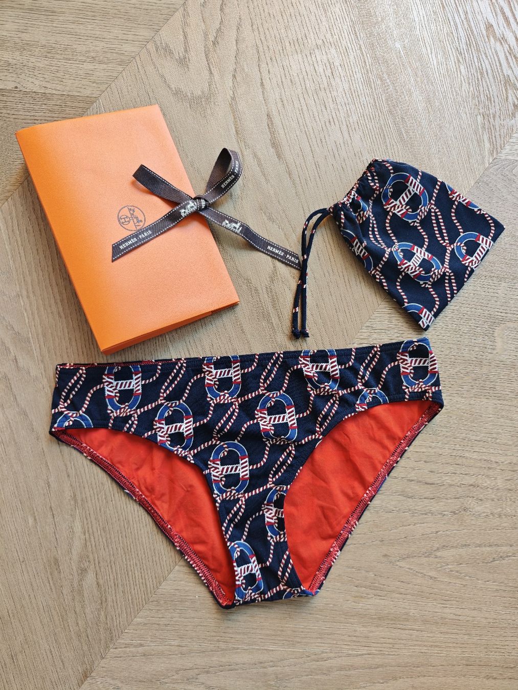 Hermès Costumi da bagno & Bikini: HERMÉS Bikinihosen – Nuovo (secondo la descrizione) da Erlenbach ZH venduto da nlh