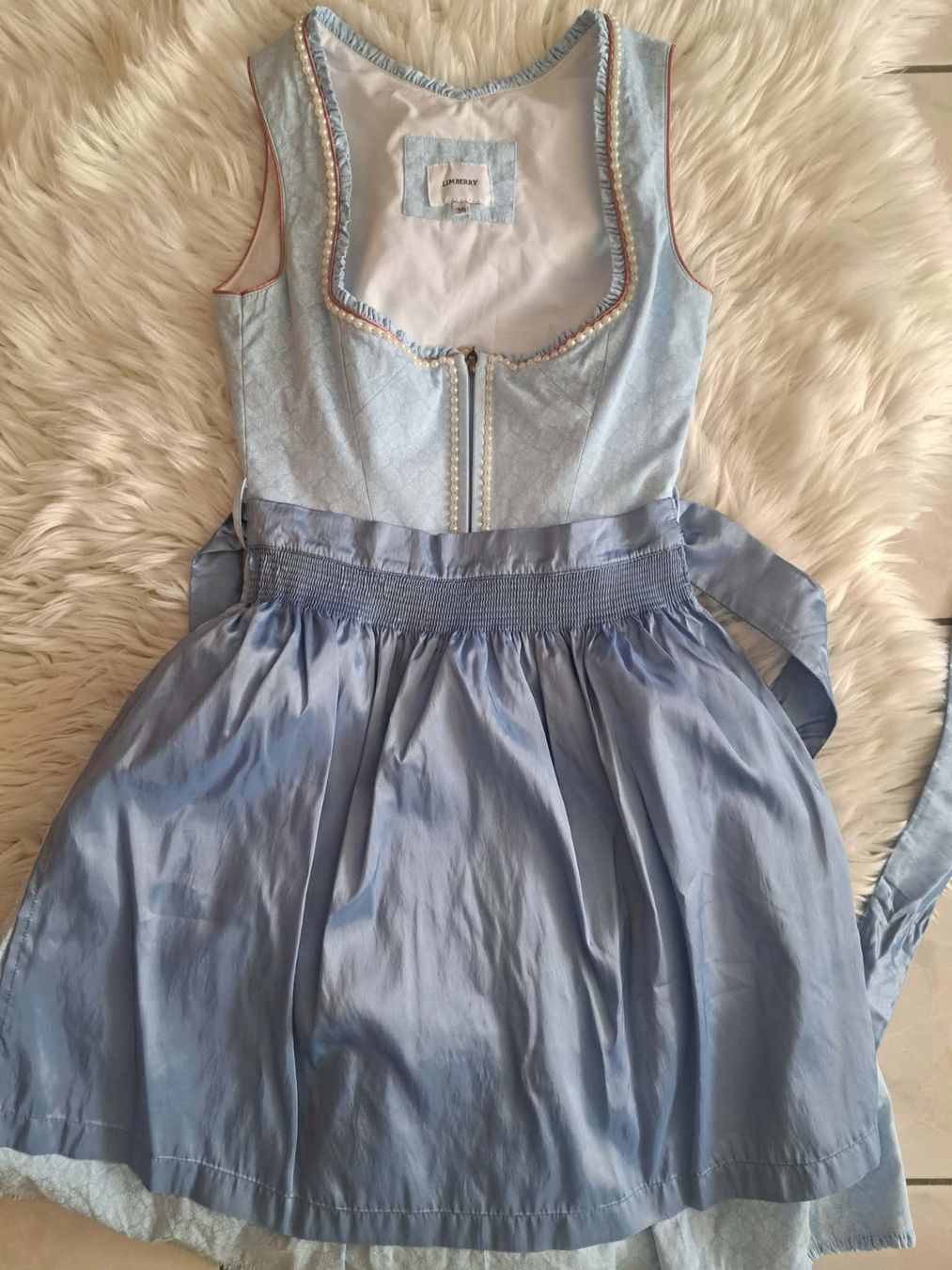 Vestiti: Limebrry Dirndl hellblau Grösse 36 – Usato da Saas Grund venduto da IvanaXY