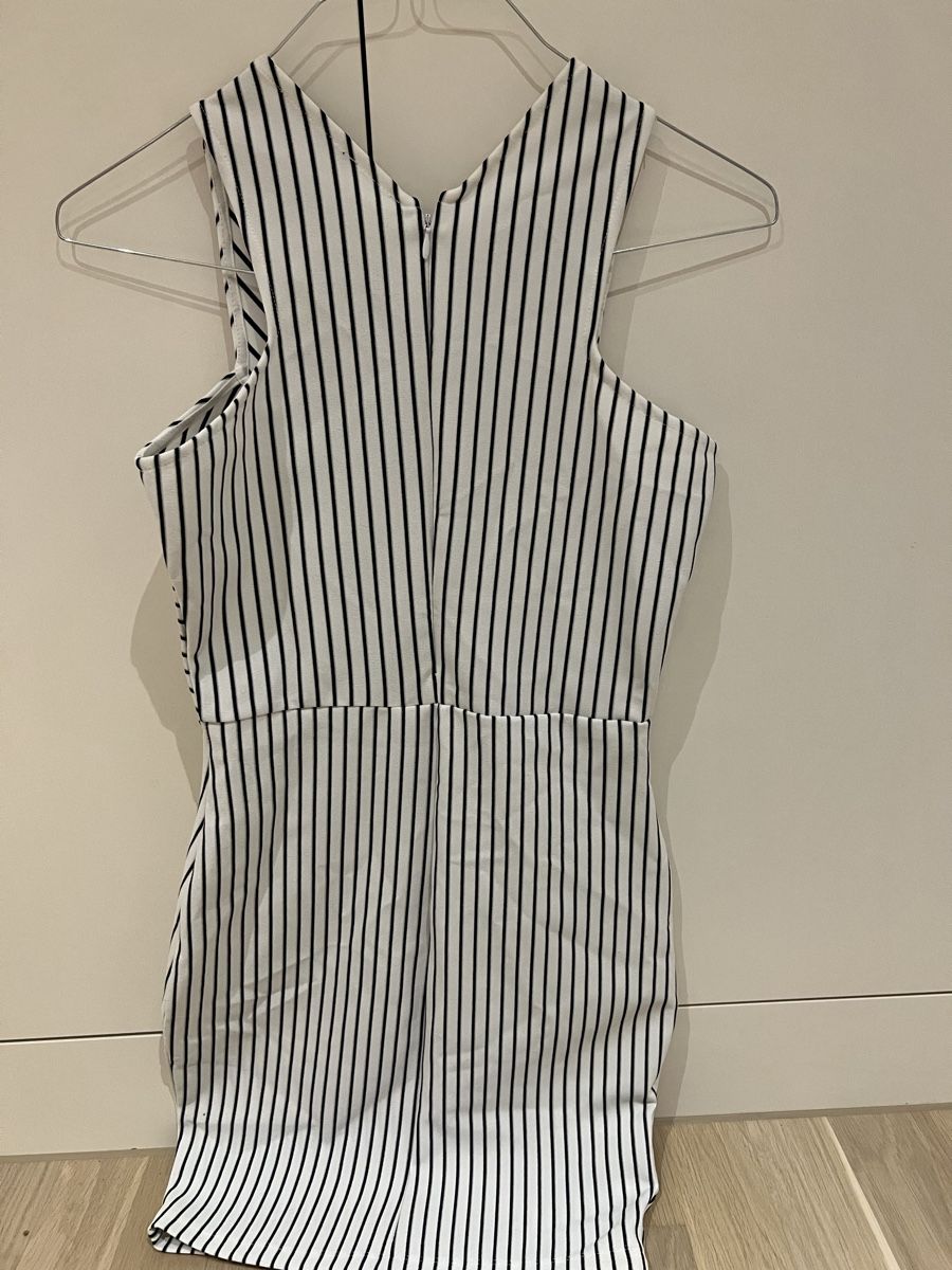 Mango Vestiti: Kleid – Nuovo (secondo la descrizione) da Zürich venduto da tyr_5j6q 2