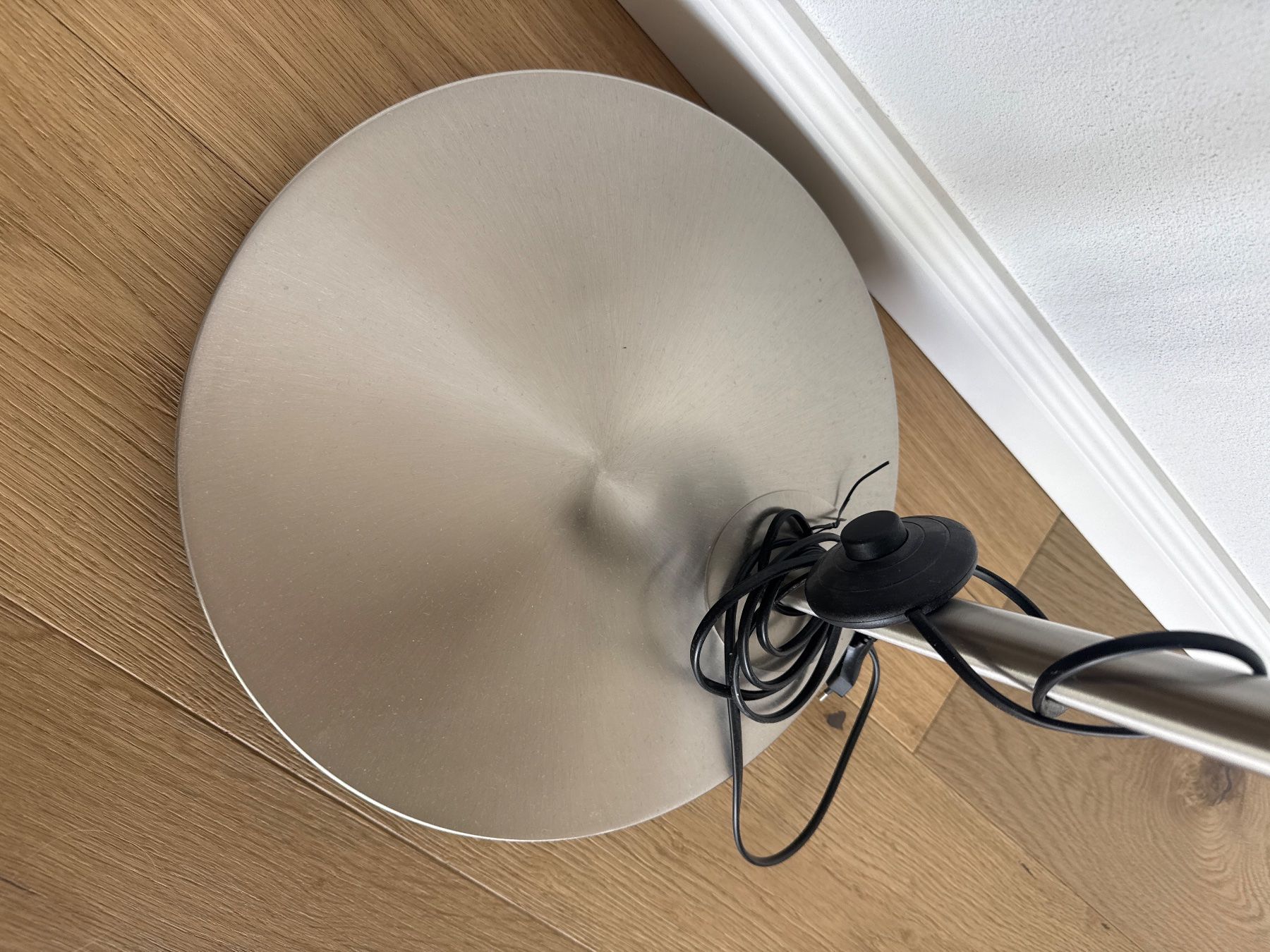 Lampen: Stehlampe – Gebraucht aus Schindellegi von 8834Sch 2